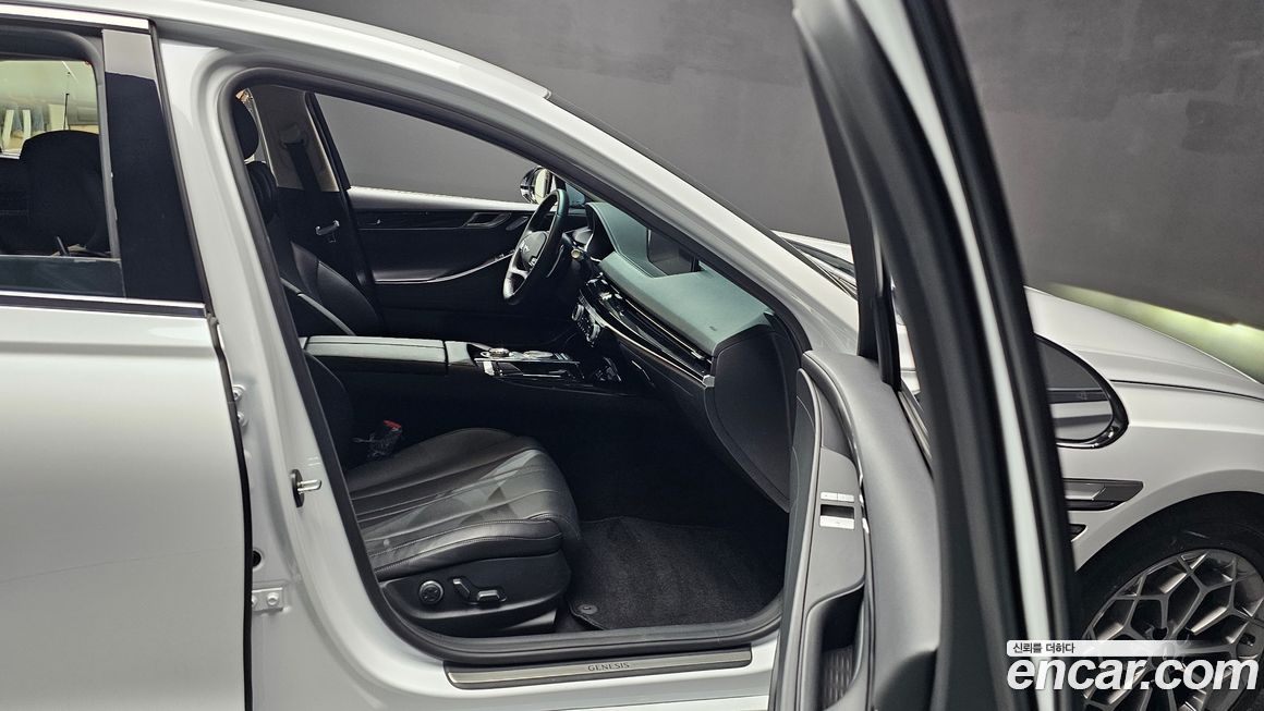 Genesis G80 2022