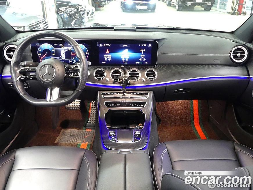 Mercedes-Benz E-Class 2021