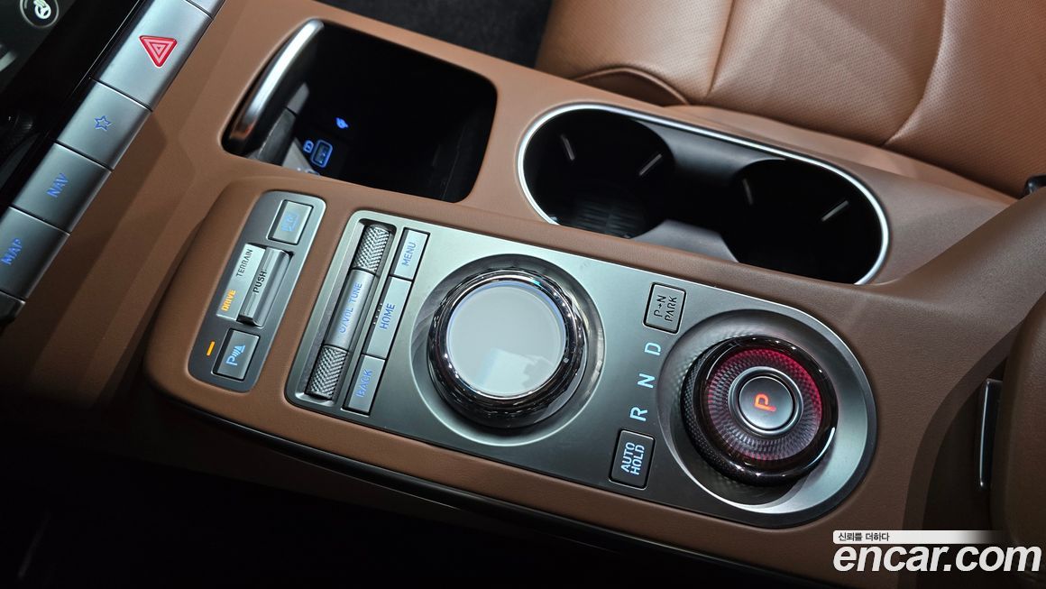 Genesis GV70 2023