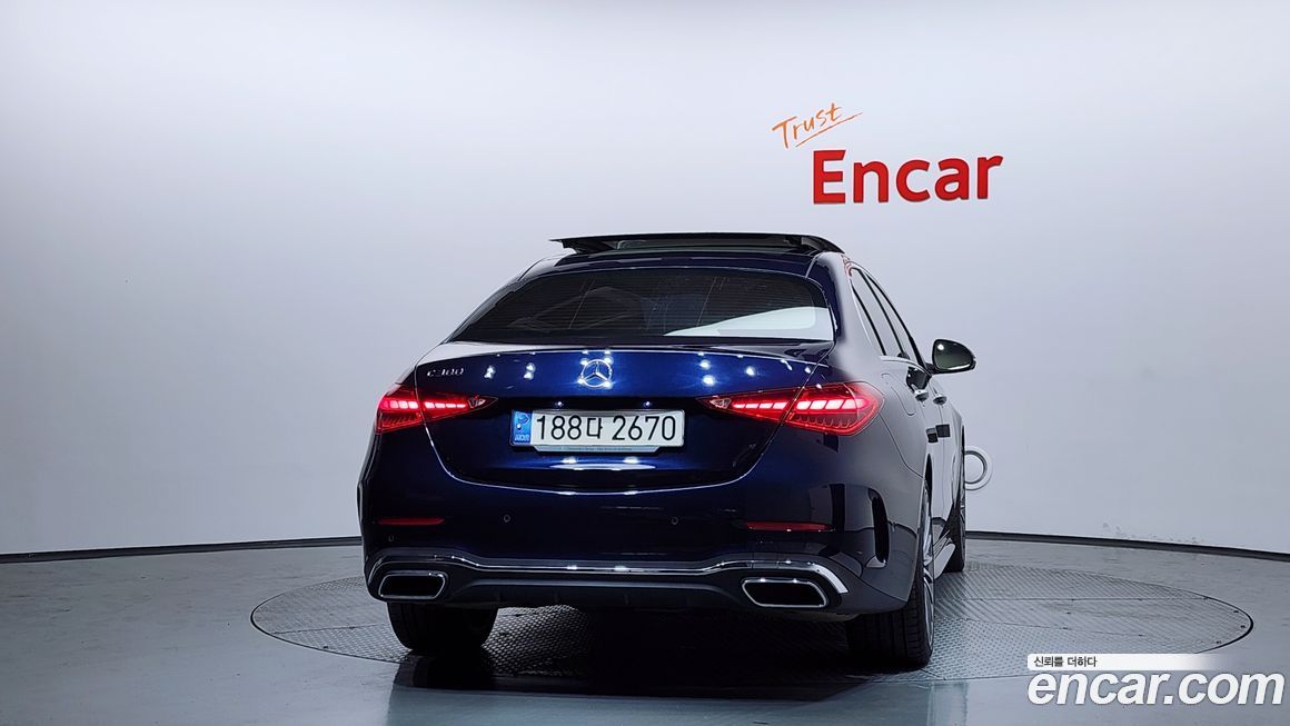 Mercedes-Benz C-Class 2022