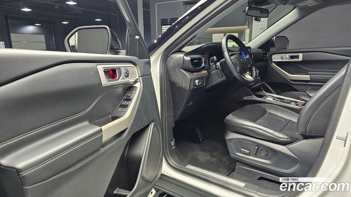 Ford Explorer 2022