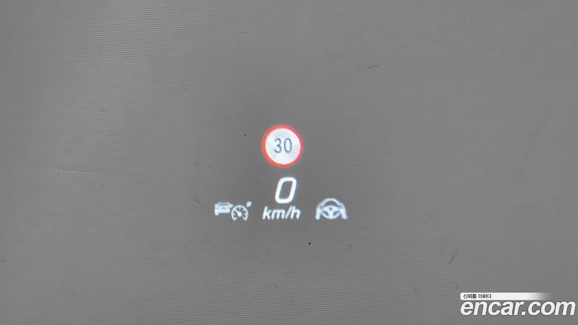 Mercedes-Benz EQA 2025