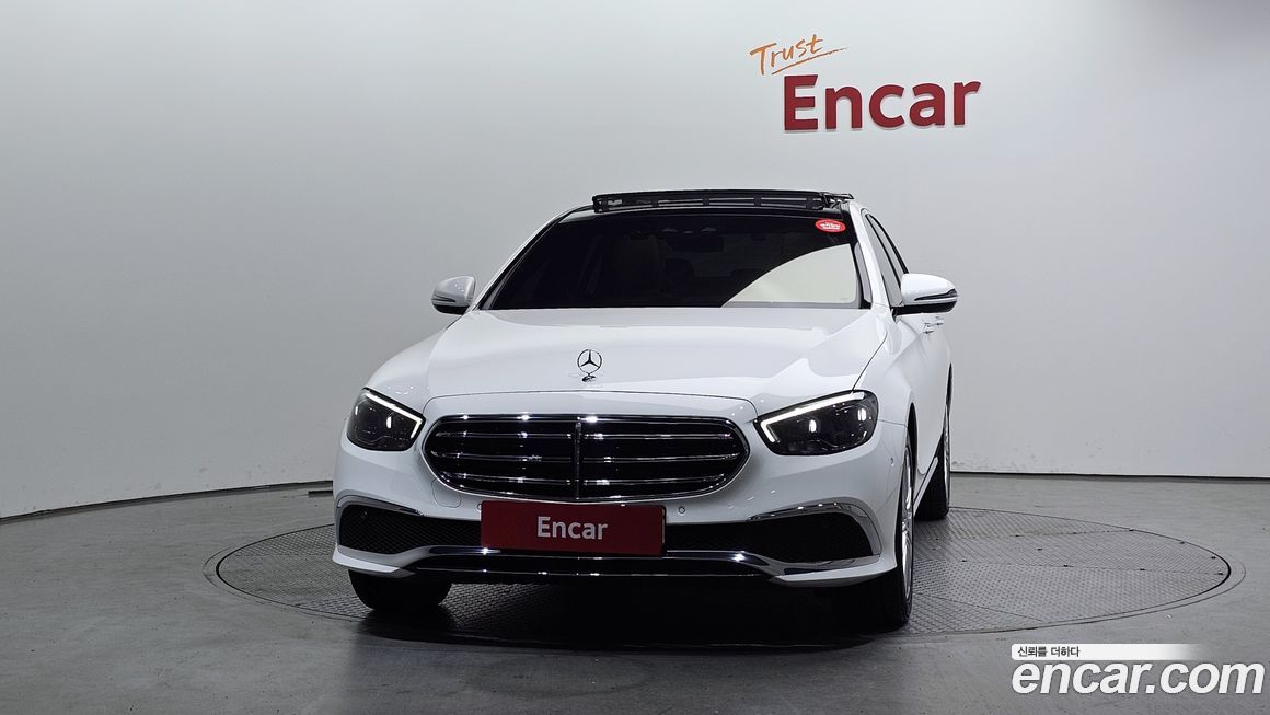 Mercedes-Benz E-Class 2021