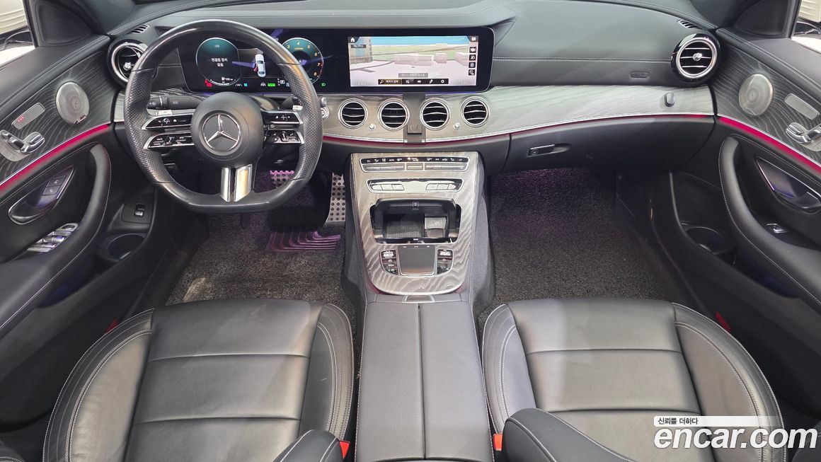 Mercedes-Benz E-Class 2021