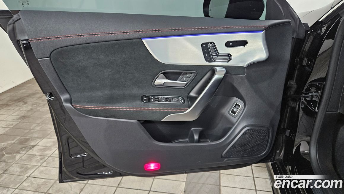 Mercedes-Benz CLA-Class 2025