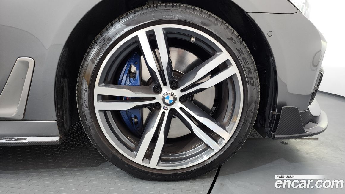 BMW 7-Series 2017