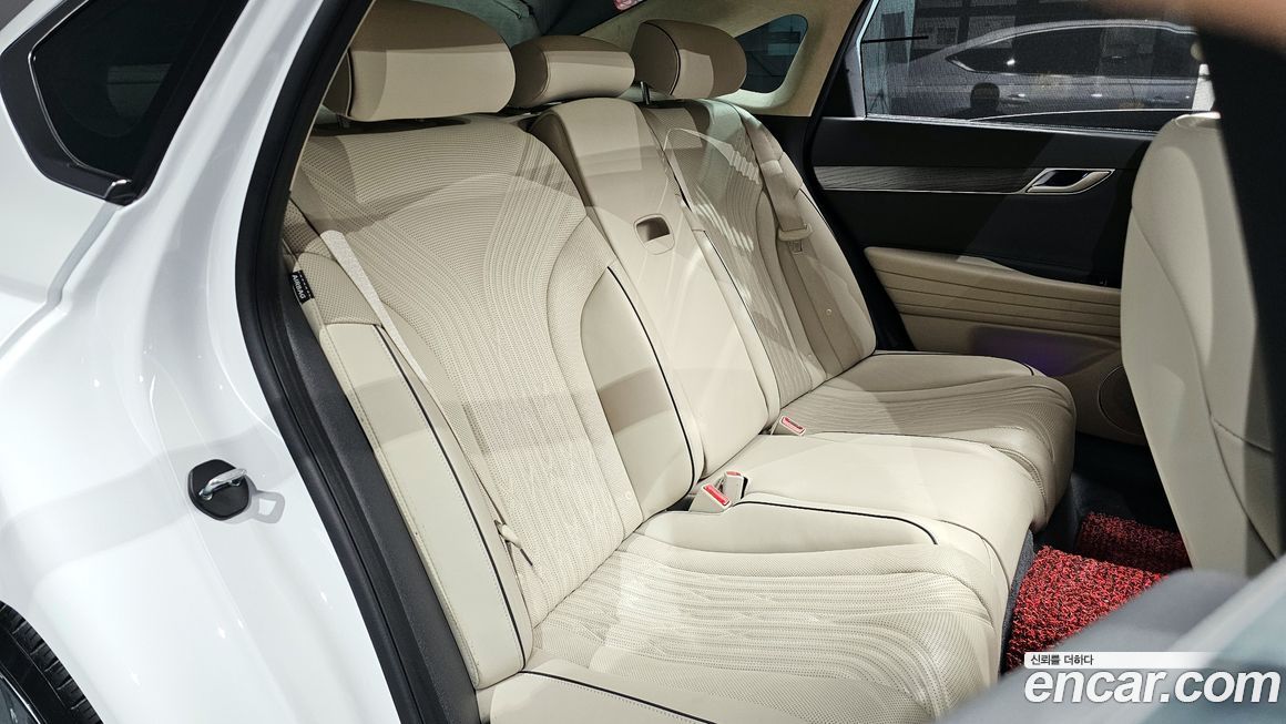 Genesis G80 2023