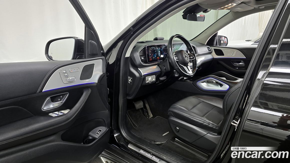 Mercedes-Benz GLE-Class 2021