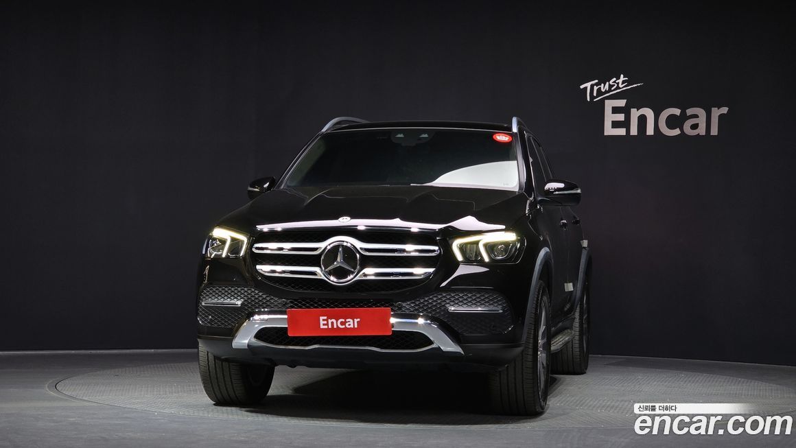 Mercedes-Benz GLE-Class 2021
