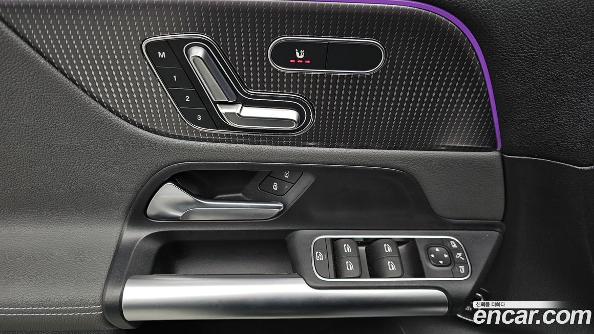 Mercedes-Benz EQA 2024