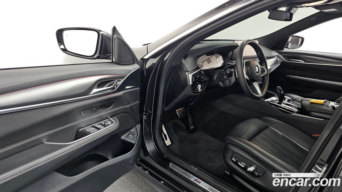 BMW Gran Turismo 2023