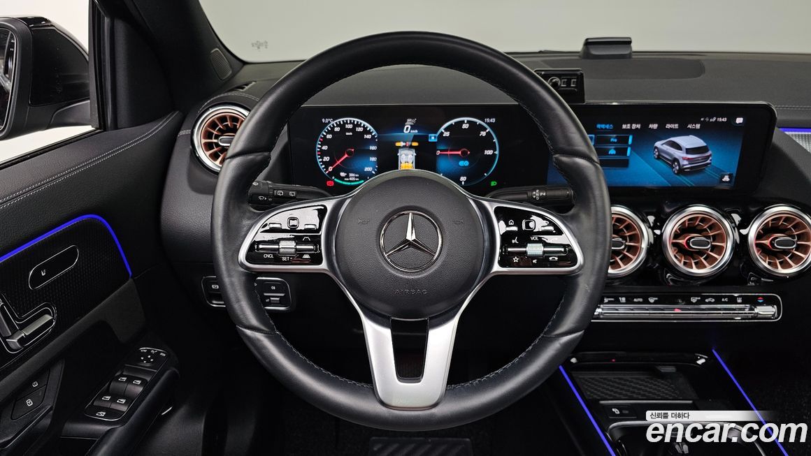 Mercedes-Benz EQA 2024