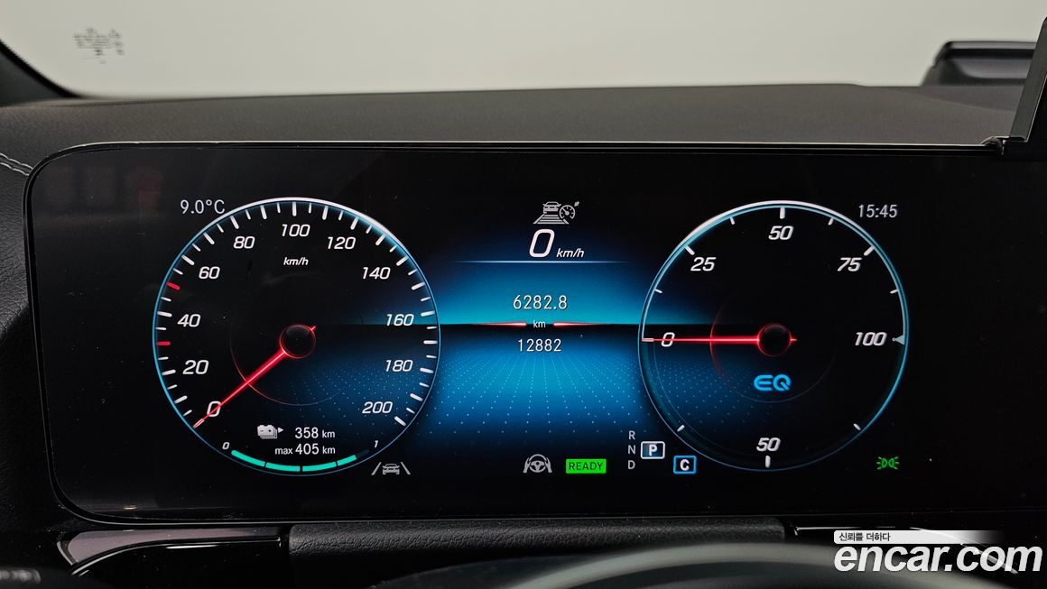 Mercedes-Benz EQA 2024