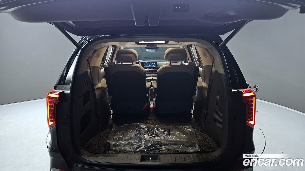 Kia Canival 2025