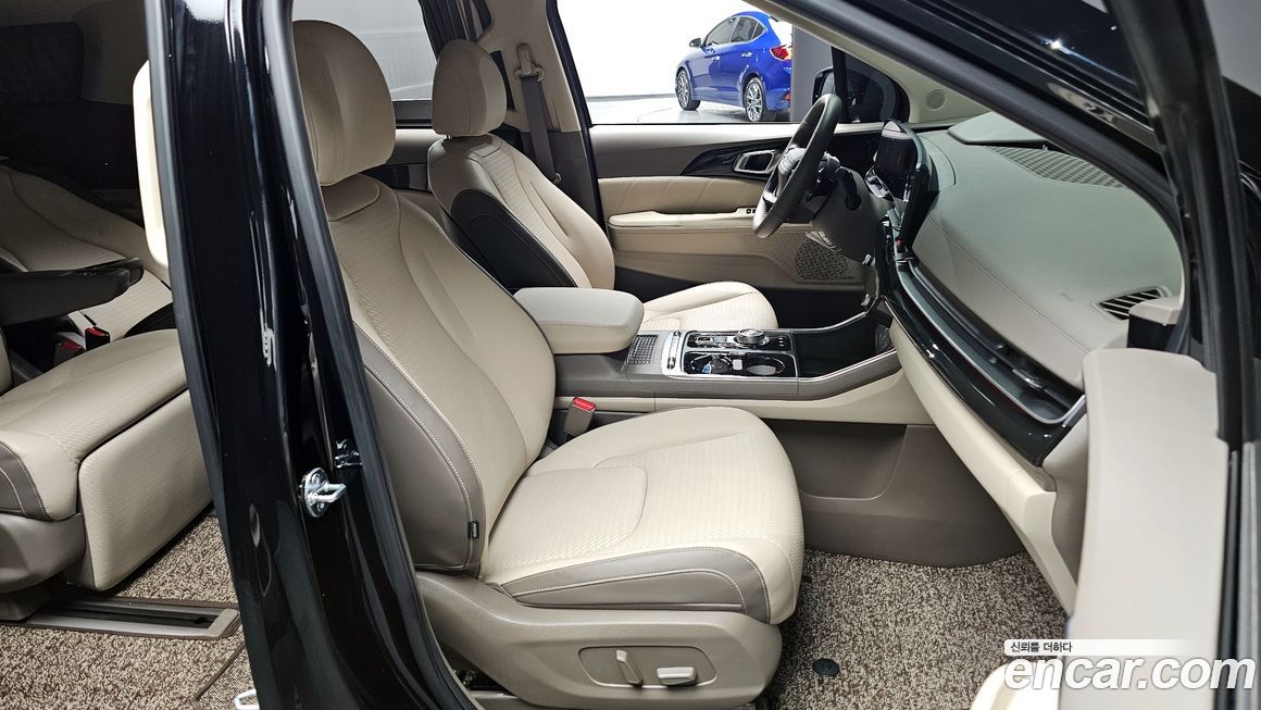 Kia Canival 2025