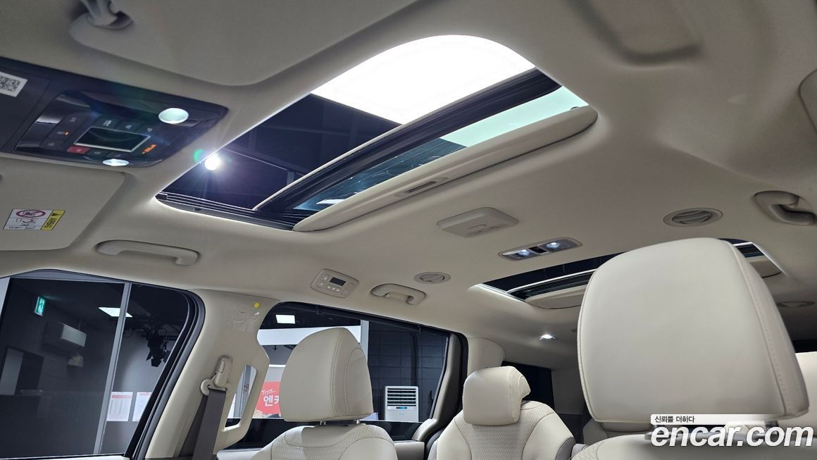 Kia Canival 2024