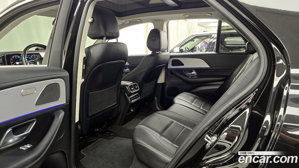 Mercedes-Benz GLE-Class 2021