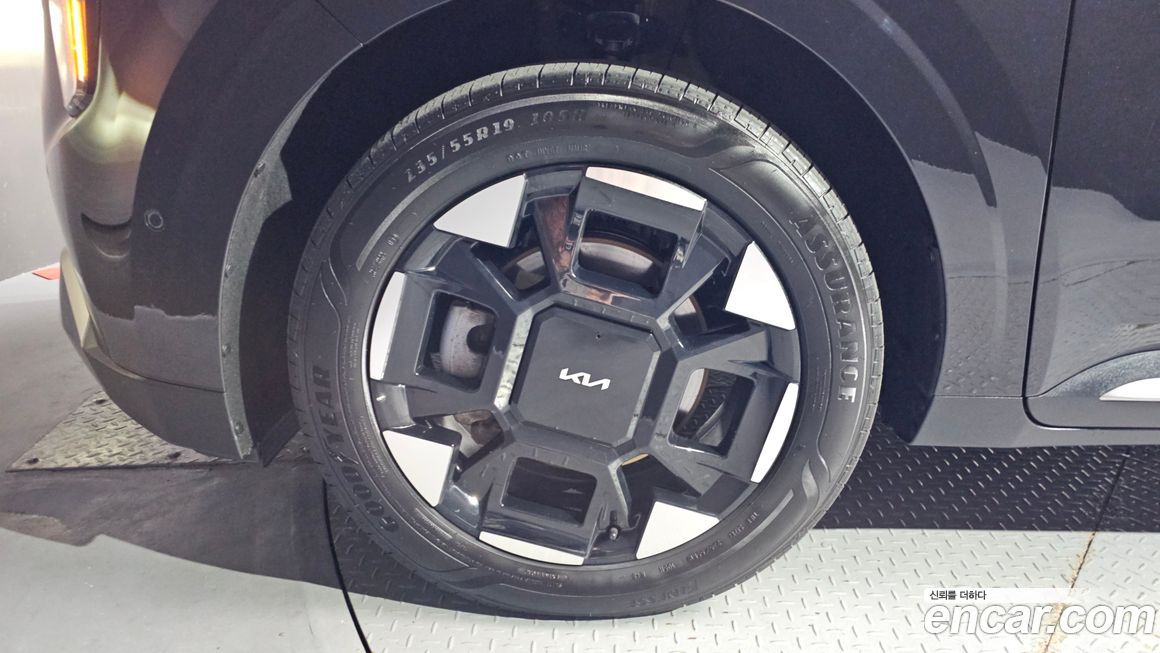 Kia Canival 2025