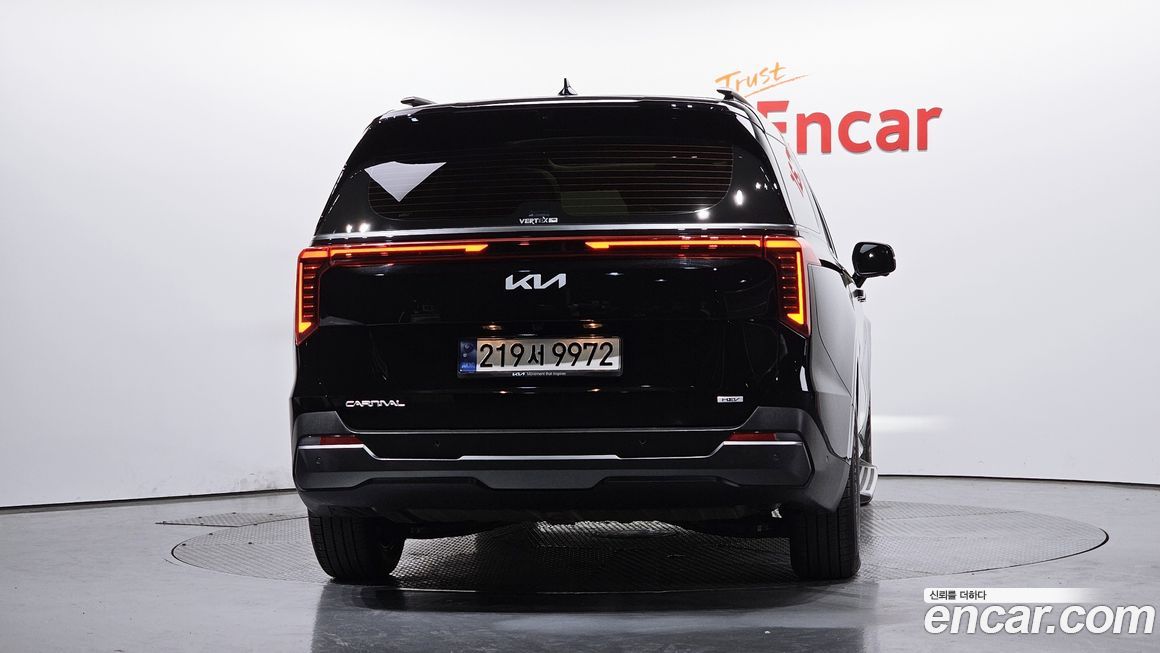 Kia Canival 2024