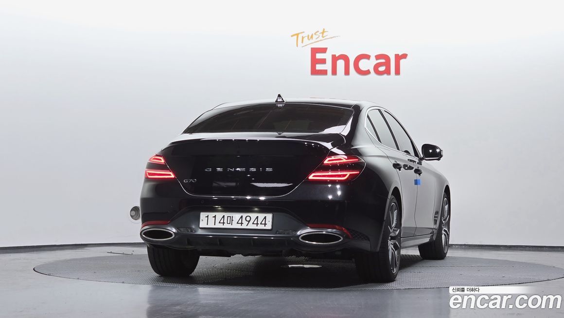 Genesis G70 2024