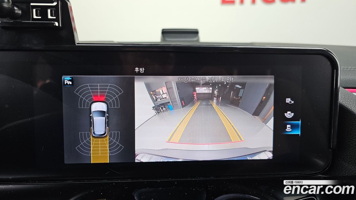 Mercedes-Benz EQA 2024