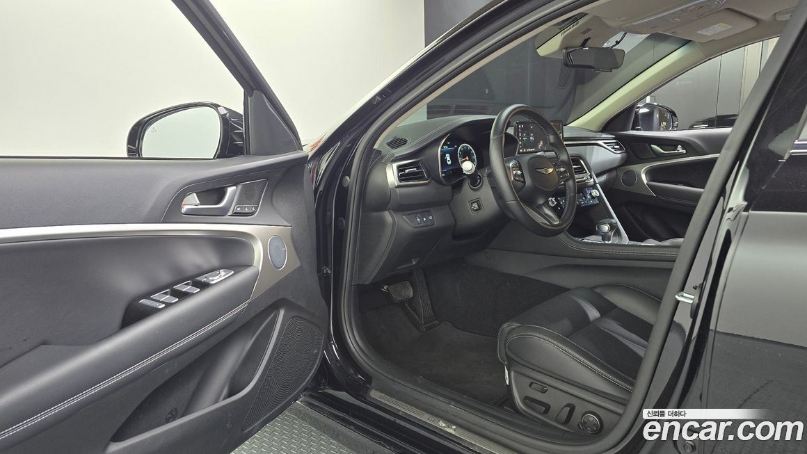 Genesis G70 2024