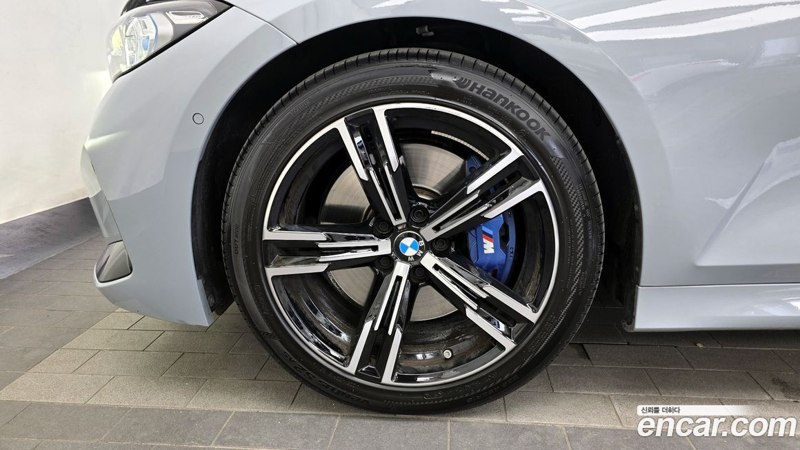 BMW 3-Series 2025