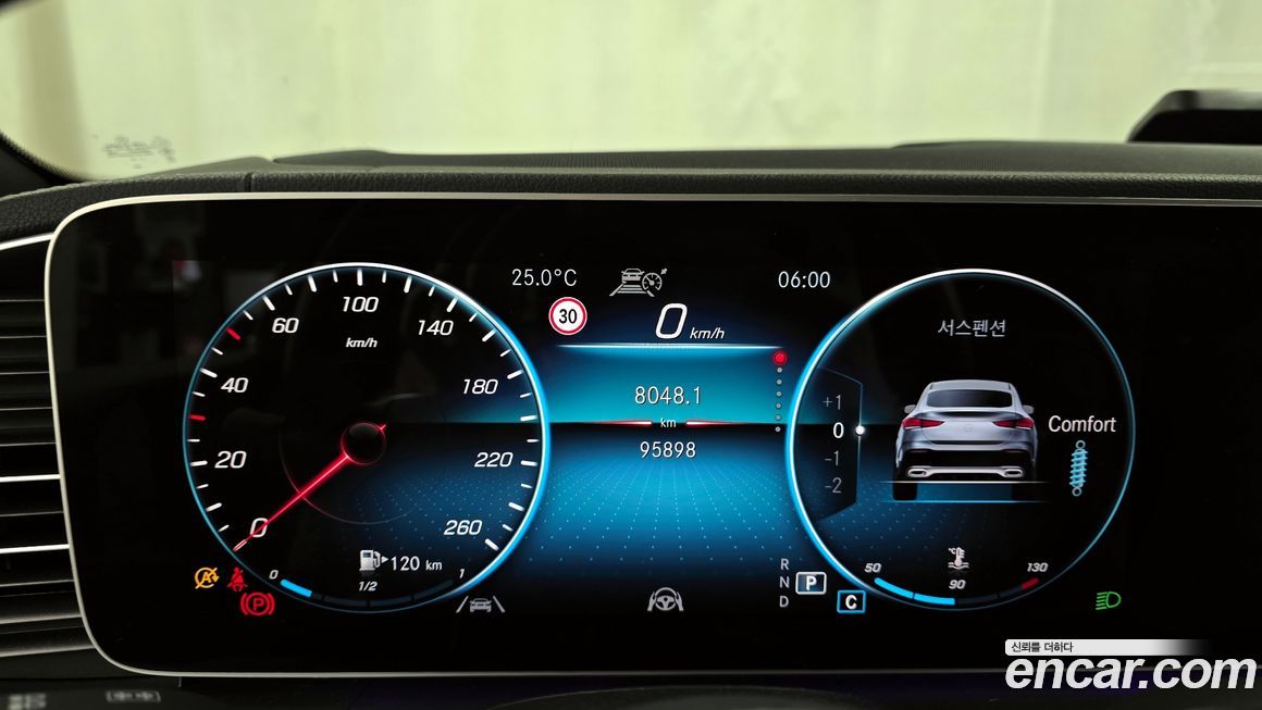 Mercedes-Benz GLE-Class 2021