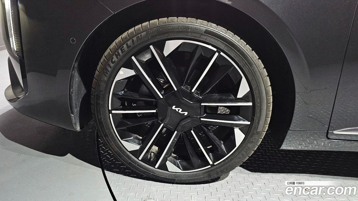 Kia K8 2025