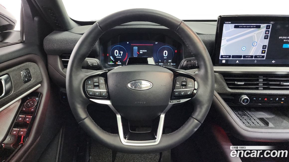 Ford Explorer 2025