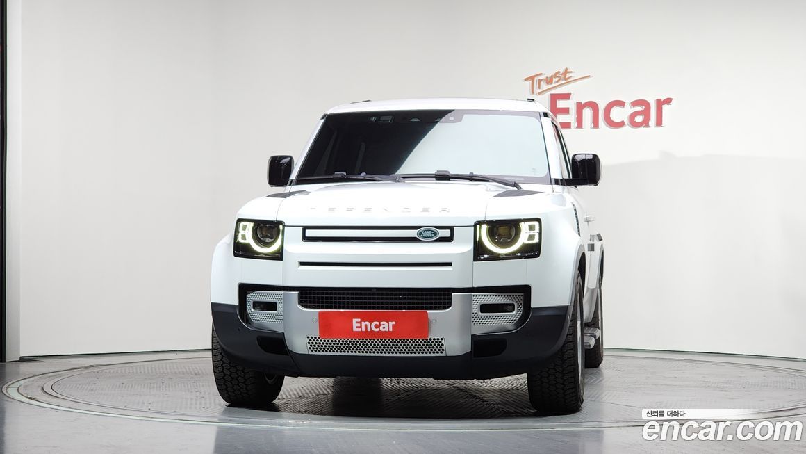 Land Rover Defender 2022