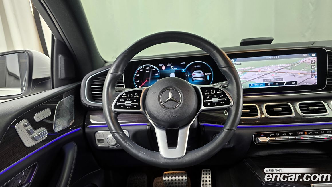 Mercedes-Benz GLE-Class 2021