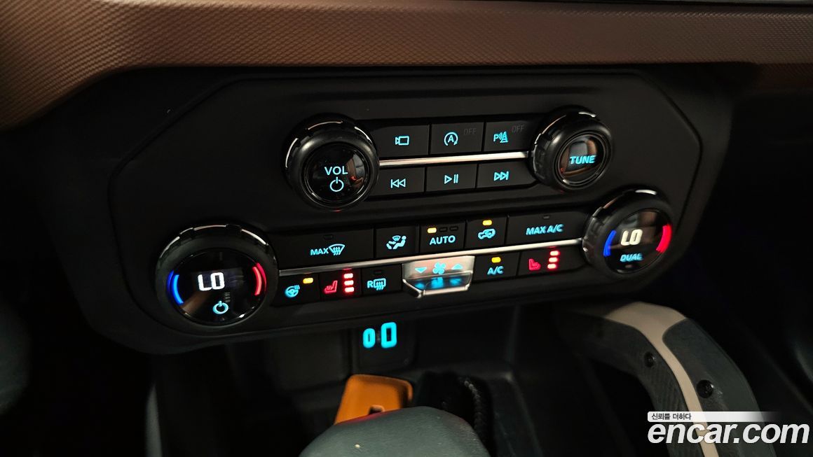 Ford Bronco 2024