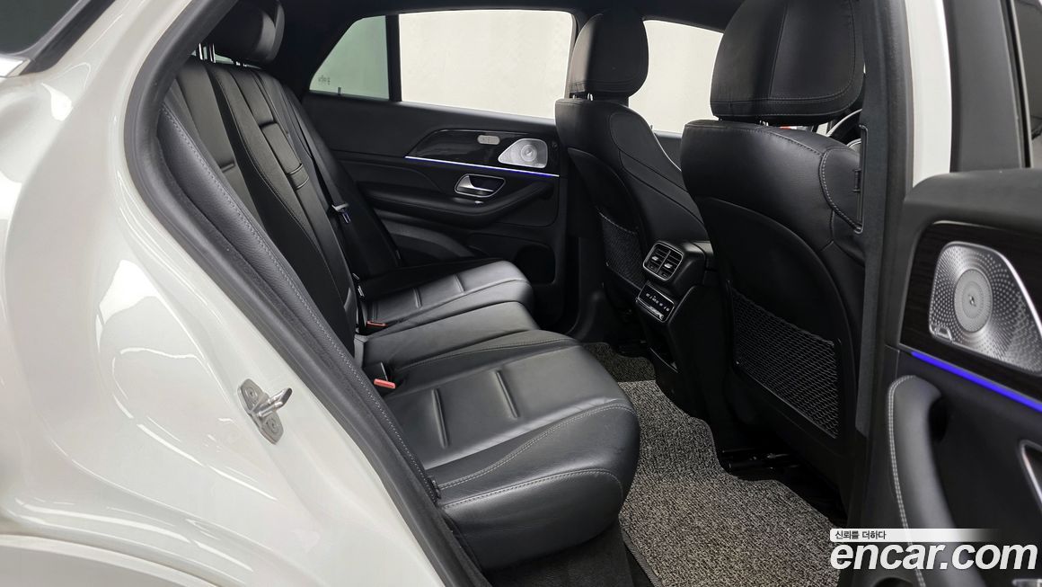 Mercedes-Benz GLE-Class 2021