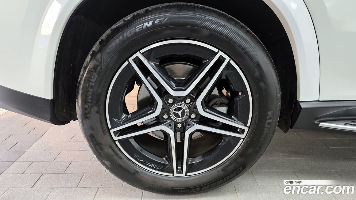 Mercedes-Benz GLE-Class 2021