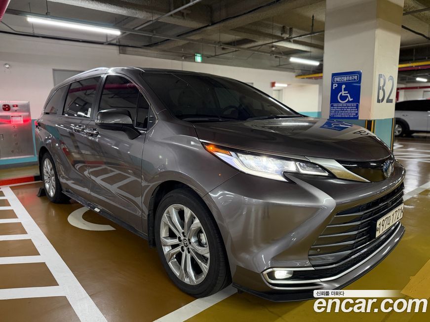 Toyota Sienna 2022