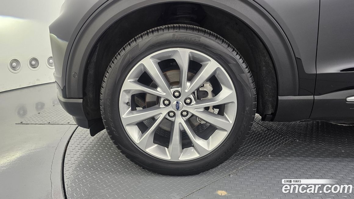 Ford Explorer 2022