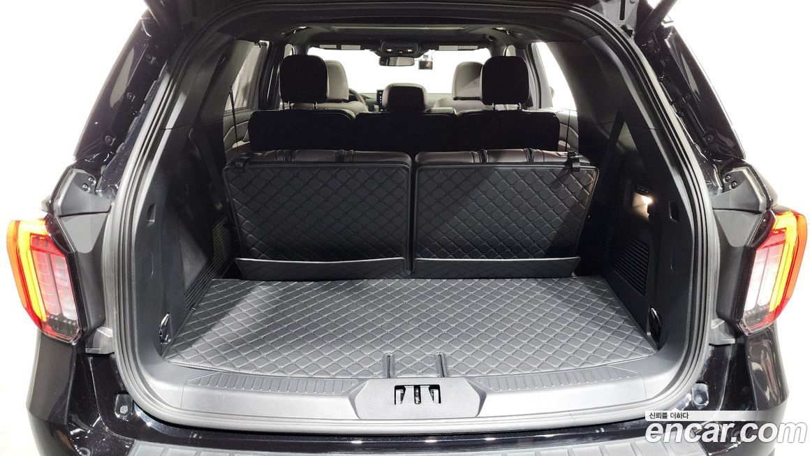 Ford Explorer 2025