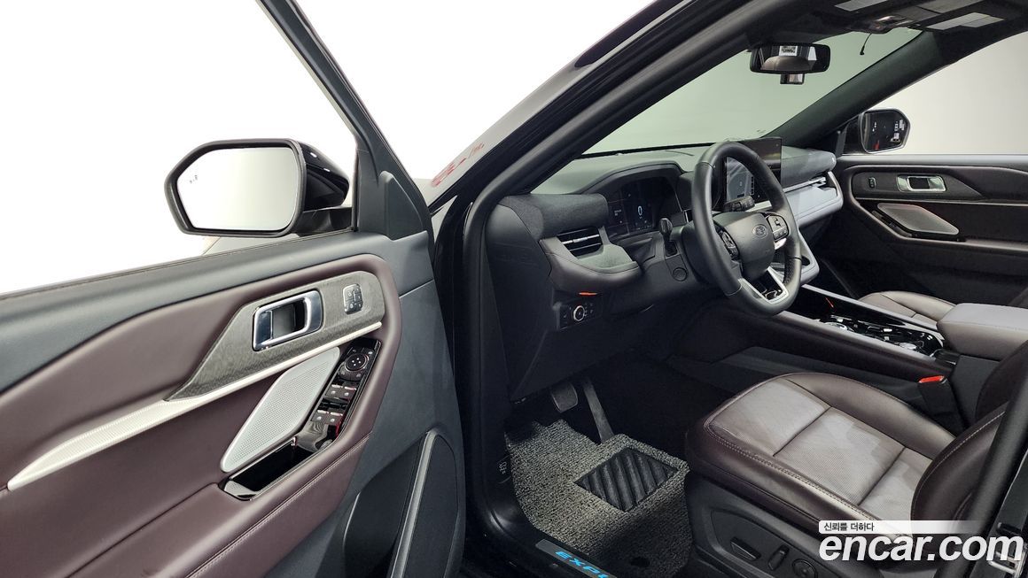 Ford Explorer 2025
