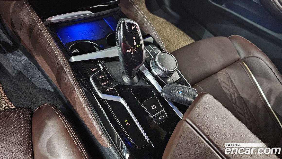 BMW 5-Series 2022