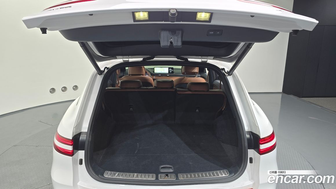 Genesis GV70 2023