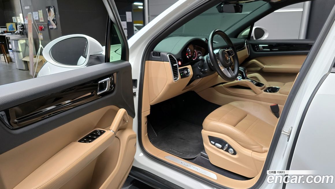 Porsche Cayenne 2020