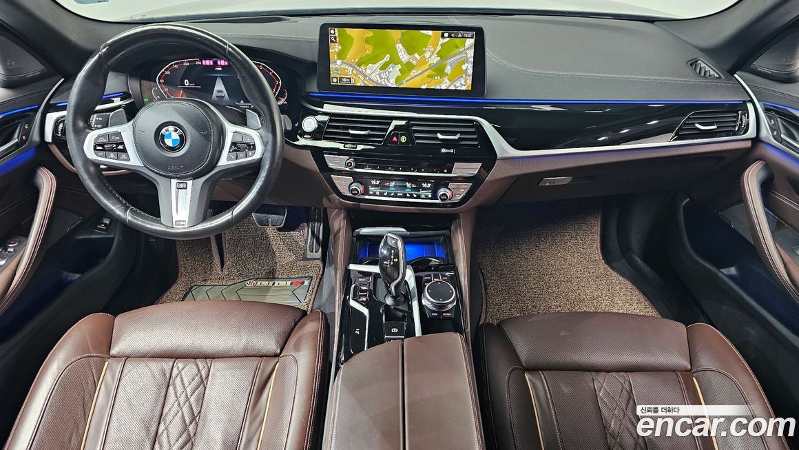 BMW 5-Series 2022