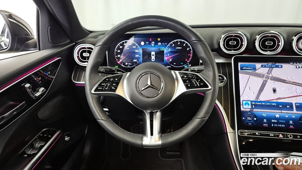 Mercedes-Benz C-Class 2022