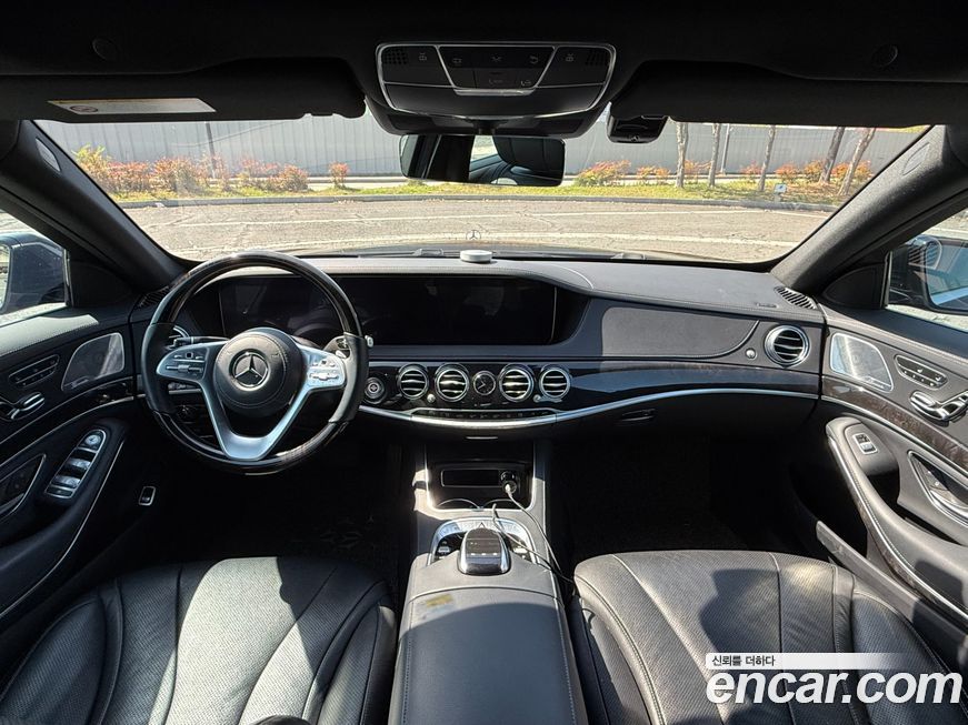 Mercedes-Benz S-Class 2019