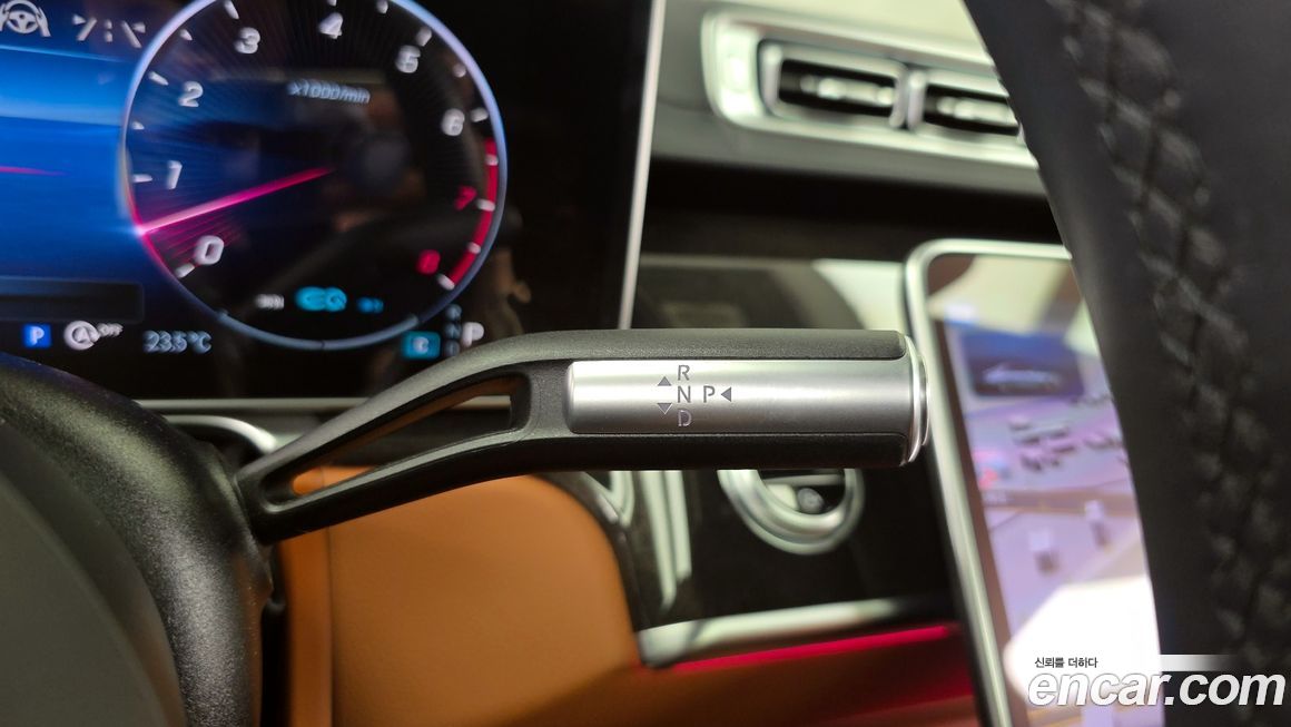 Mercedes-Benz S-Class 2022