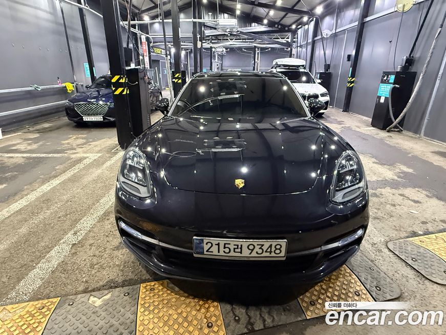 Porsche Panamera 2018