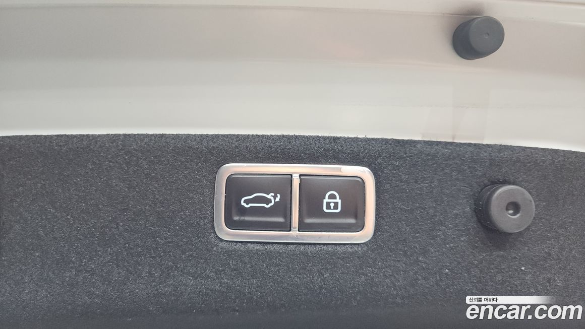Genesis G70 2025