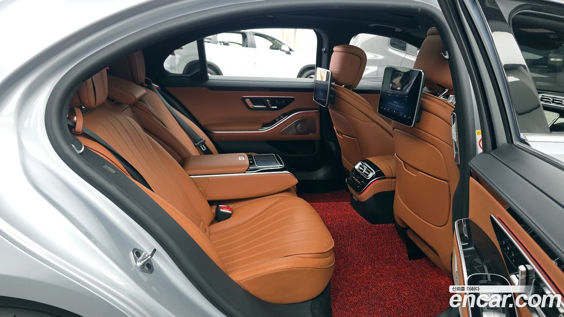 Mercedes-Benz S-Class 2022