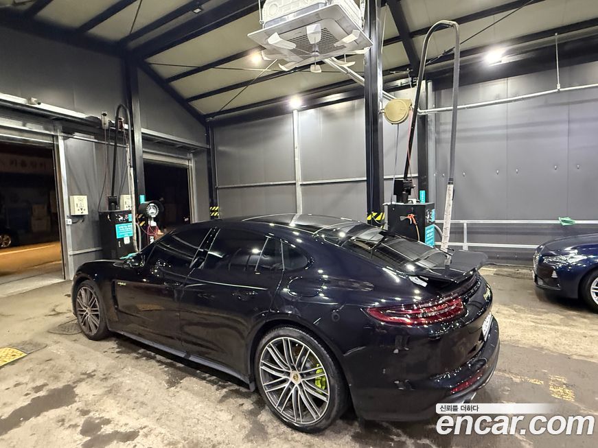 Porsche Panamera 2018